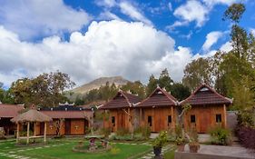 Batur Bamboo Cabin